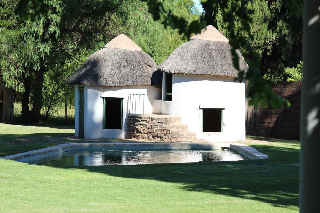 Villa Beaconsfield Farm à Hofmeyr Extérieur photo